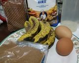 Foto langkah ke 1 dari resep Bolu pisang kukus.