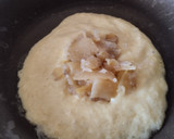 Foto del paso 2 de la receta: Arepa de yuca y mazorca rellenas de pollo y queso🫓🌽🥯!!!