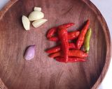 Foto langkah ke 1 dari resep Sambal bawang pedas.
