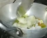 A picture of step 2 of Vada pav.