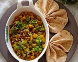 A picture of step 5 of Bottle Gourd and Beans Curry.