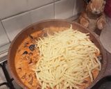 Foto del passaggio 4 della ricetta Trofie ai Funghi porcini