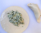 Foto del paso 3 de la receta: Empanadas de espinacas, ricotta y lacón