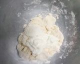 ચીઝ બસ્ટ પીઝા (cheez brust pizza recipe in gujarati) રેસીપી સ્ટેપ1ફોટો