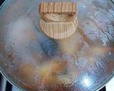 Foto del paso 6 de la receta: Pollo en salsa escabechada agridulce a los aromas de limón negro