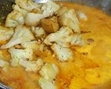 A picture of step 6 of Dahi masala gobhi.