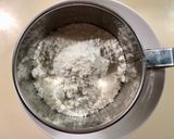 A picture of step 2 of Berry Muffins / Raspberry Blueberry.