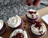 Foto del paso 12 de la receta: Cupcakes red velvet con crema de queso