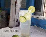 Foto langkah ke 4 dari resep Es gula jeruk nipis khas resto bali.