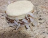 Foto del paso 6 de la receta: Conitos de dulce de leche y alfajores