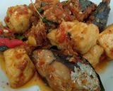 Foto langkah ke 5 dari resep Ikan Salem bumbu pedas.