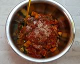 A picture of step 5 of Punjabi mango pickle.