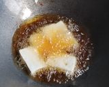 Foto langkah ke 1 dari resep Telur tahu sosis masak kecap simple.