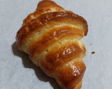 Foto del paso 18 de la receta: Croissants (v3) rellenos de crema de caramelo salado con chocolate negro