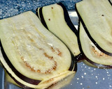 Foto del paso 2 de la receta: San Jacobos de Berenjena 🍆