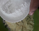 முட்டைகோஸ் கேப்ஸிகம் பகோடா ரெசிபி ஸ்டேப் 3 புகைப்படம்