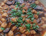 A picture of step 4 of Soya and Brinjal Curry (Gravy).
