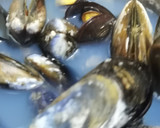 Foto del paso 1 de la receta: Mejillones a la marinera