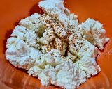 Foto del paso 1 de la receta: BOLAS De QUESO RICOTTA y Zaatar, en Aceite de Oliva...🫒🫒...!