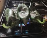 Foto del paso 2 de la receta: Rollo de chile poblano hojaldrado