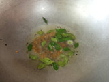 Muttakose Simamullanki Poriyal/ Cabbage Carrot Stir fry