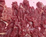 A picture of step 1 of Suya meat.