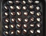 Foto langkah ke 7 dari resep Brownies Mini Keju Kering.