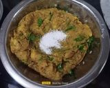 A picture of step 5 of Bread Pakoda.