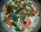 Foto del paso 2 de la receta: Pizza caprese sin tacc👏