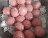 Foto langkah ke 4 dari resep 1149. Klepon Buah Bit.