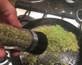 Foto del paso 4 de la receta: Rabiolones de Auyama con nueces y amaretto en salsa de tomates verdes