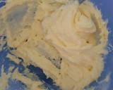 Foto del paso 2 de la receta: Bundt cake glaseado de vainilla