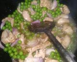 A picture of step 3 of Chinese biryani.