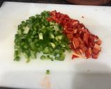 Foto del paso 1 de la receta Guisado de patatas con atún