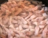 Hình bước làm 2 của món Ba Rọi Rim Mắm Ruốc Huế
