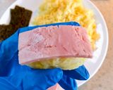 Hình bước làm 2 của món Sushi xôi / phiên bản cho trẻ