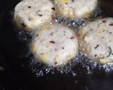 चटपटी पोटैटो कॉर्न चीजी टिक्की ( chatpati potato corn cheesey tikki रेसिपी चरण 4 फोटो
