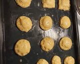 A picture of step 9 of Chicken mini pie.
