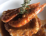 Foto del paso 5 de la receta: Merluza en salsa de gambas 🦐