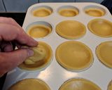 Aszalt gyümölcsös pite, fahéjas mandulás Frangipane-al megbolondítva recept fázis 5 fotója