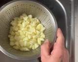 Foto del paso 1 de la receta: Tortilla de patatas crujientes y claras