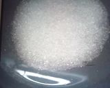 A picture of step 1 of Cusrated powder karachi halwa.