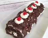 Foto langkah ke 7 dari resep Blackforest Roll.