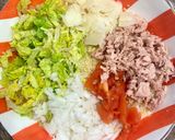 Foto del paso 3 de la receta: Ensalada de cous cous con atún y salsa de yogur