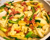 Hình bước làm 2 của món Thịt Heo Xông Khói Xào Rau