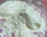 A picture of step 2 of Tropical Rainbow Cream Bowl.