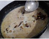 A picture of step 6 of Sheer Khurma.