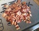 Une image de l'étape 3 de Courgettes bicolores à la pancetta corse et tomates cerise.