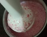 A picture of step 4 of Strawberry Shake.