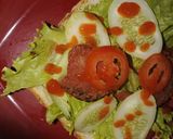 Foto langkah ke 3 dari resep 81. Roti, daging, sayur.